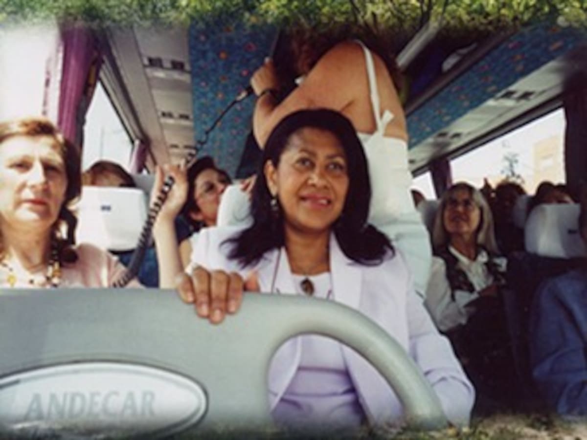 Caravana de mujeres latinoamericanas buscará pareja en España