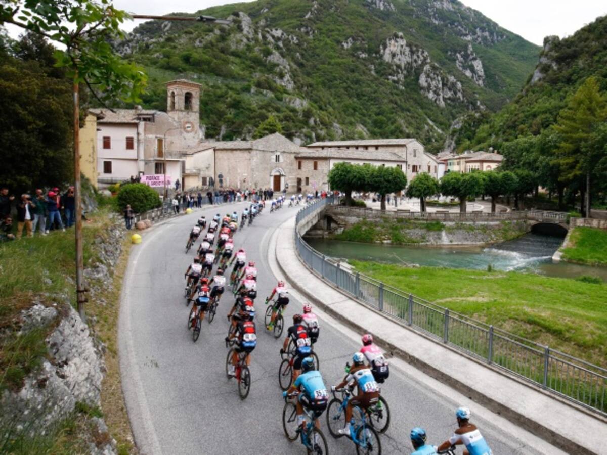 Jornada de transición en la etapa 13 antes de la llegada a Los Alpes