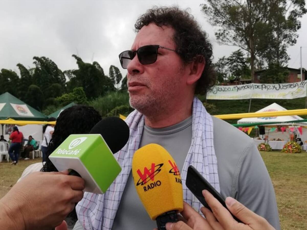 No vamos a renegociar el Acuerdo de paz: Pastor Alape en su visita a Riosucio, Caldas