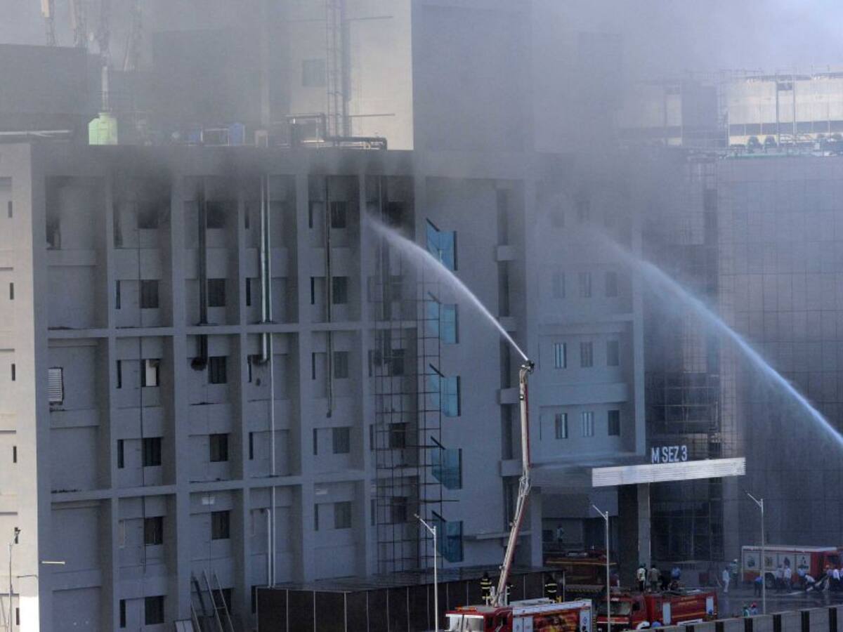 Cinco muertos dejó el incendio en el mayor productor de vacunas en el mundo