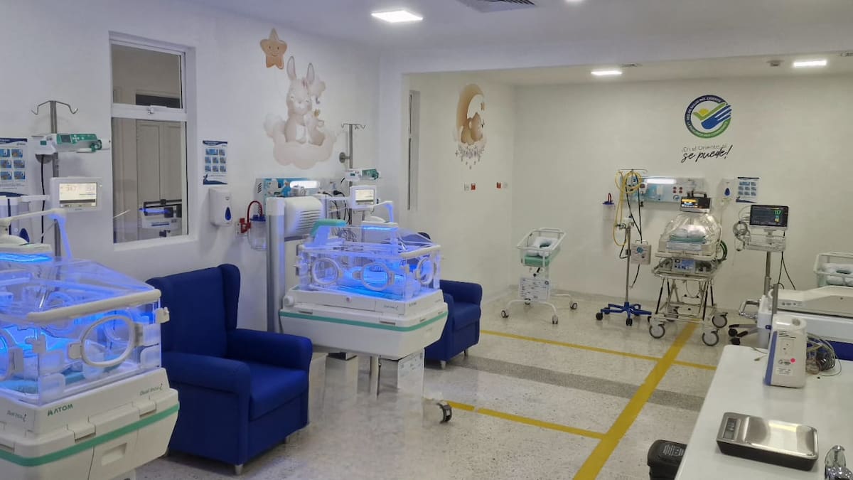 Red de salud pública inaugura nueva sala de cuidado neonatal