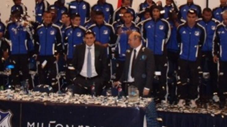 Millonarios presentó oficialmente su plantilla del 2012