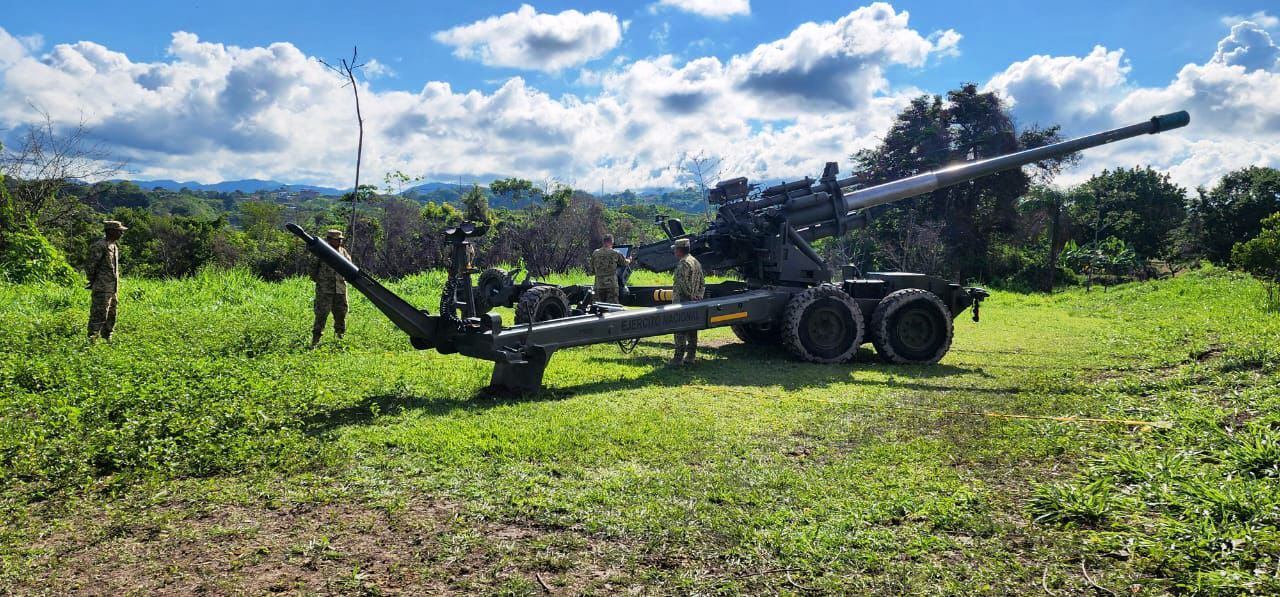 Artillería con puntería computarizada para operaciones militares en el Sur de Bolívar
