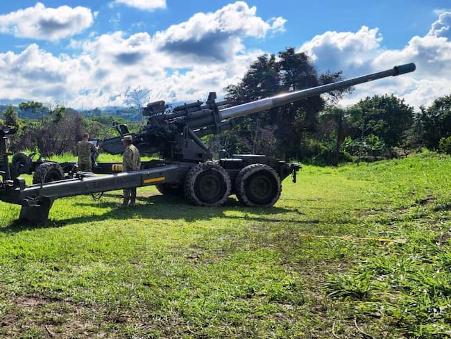 Artillería con puntería computarizada para operaciones militares en el Sur de Bolívar