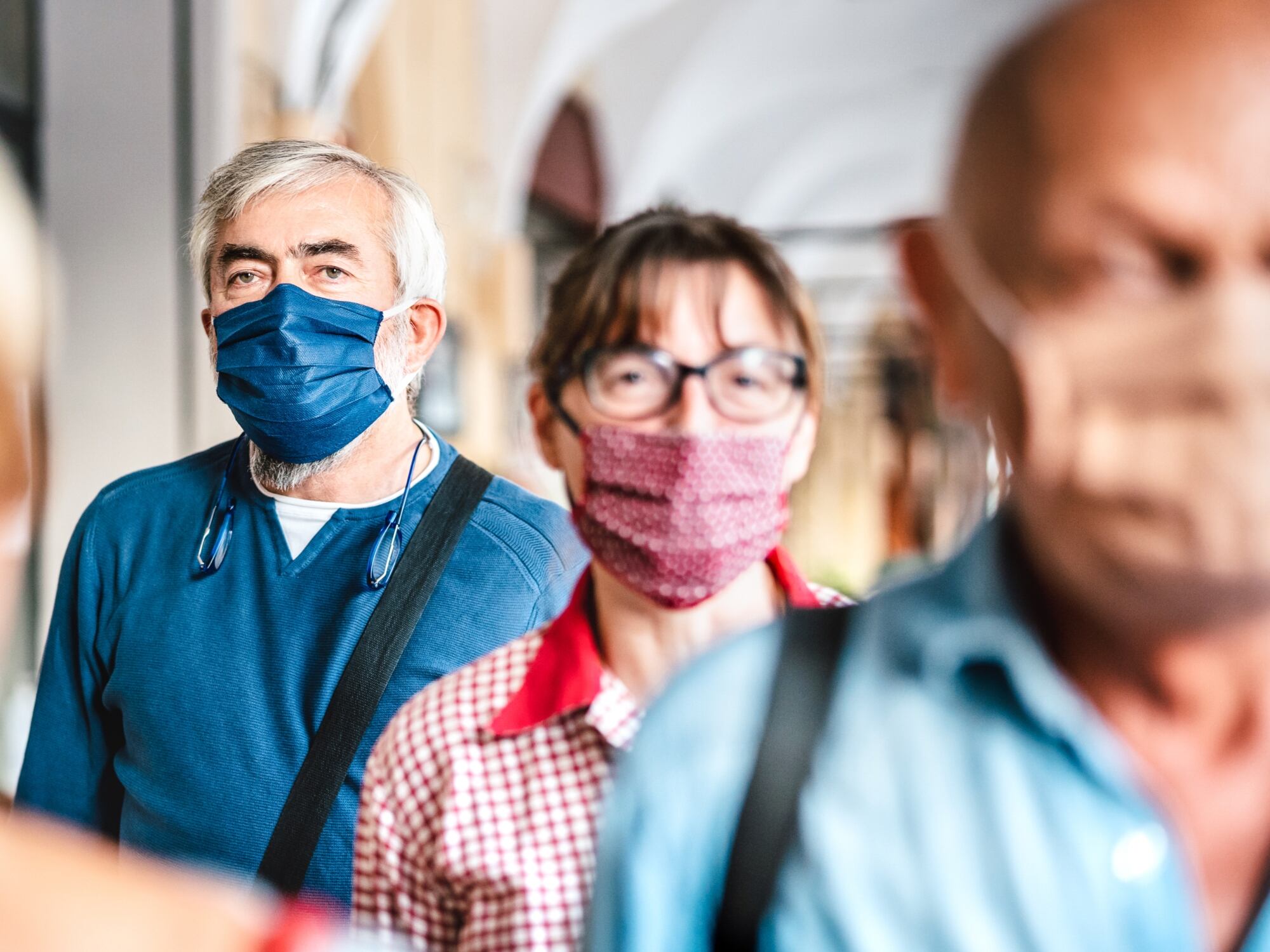 Personas con tapabocas, imagen de referencia | Foto: GettyImages
