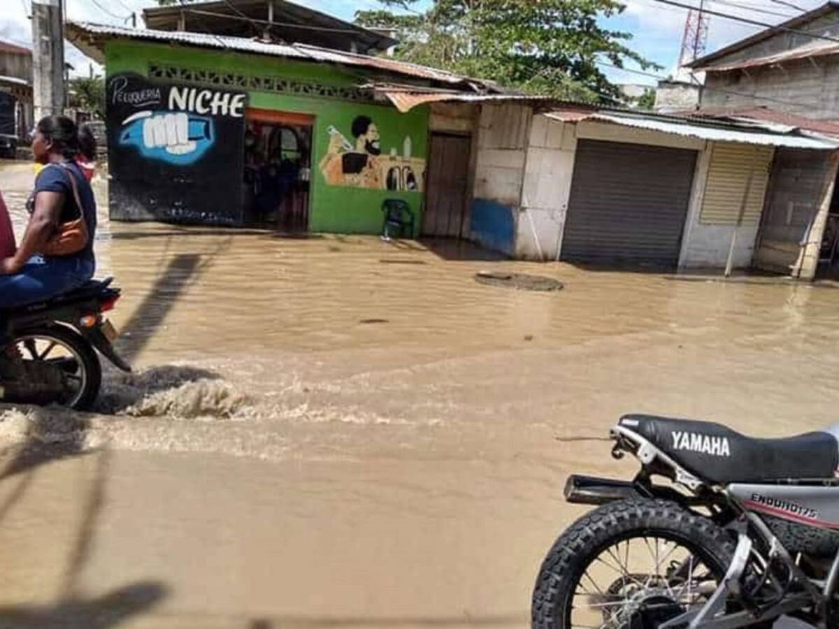 Ocho barrios están inundados en Belén de Bajirá