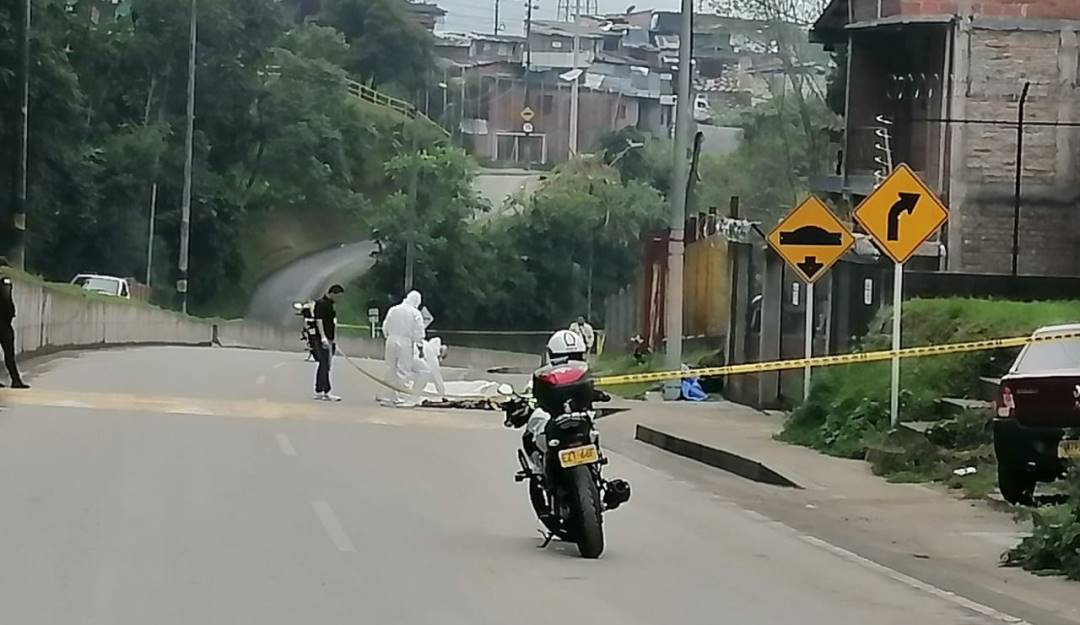 Accidente en vías de Manizales, dejó una persona muerta. Crédito: Alcaldía de Manizales.