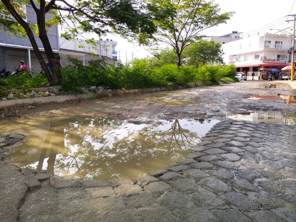 “Necesitamos solución urgente”: vecinos de La Carolina piden intervención de la vía