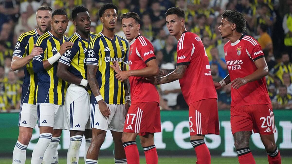 Fenerbahce y Benfica empatan sin goles en el juego de ida de Champions: Así les fue a Durán y Ríos