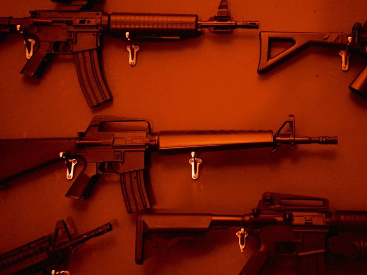 Polémica por proyecto que permitiría a empresas extranjeras vender armas