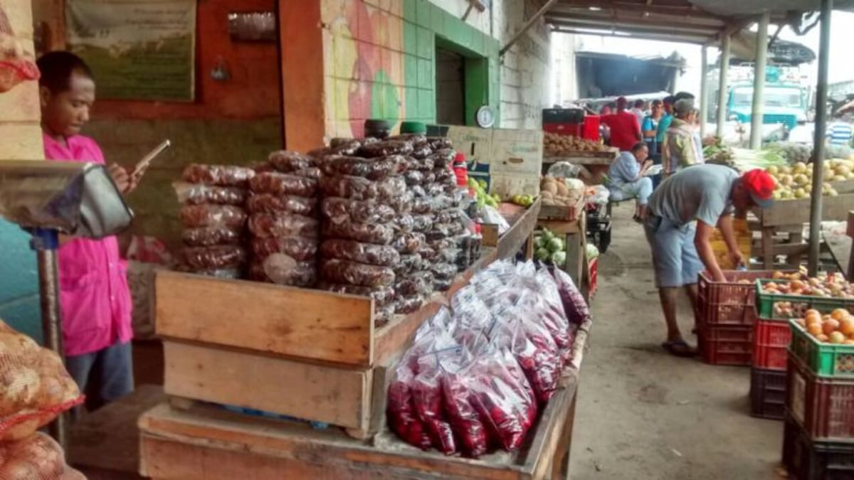Comerciantes de Barranquilla piden a De la Espriella combatir la extorsión