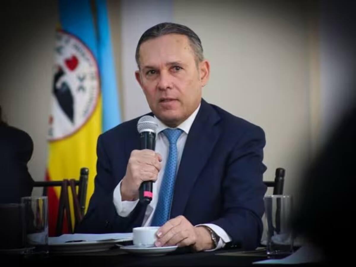 Lo que comienza mal, termina mal: Cepeda sobre hundimiento de reforma tributaria