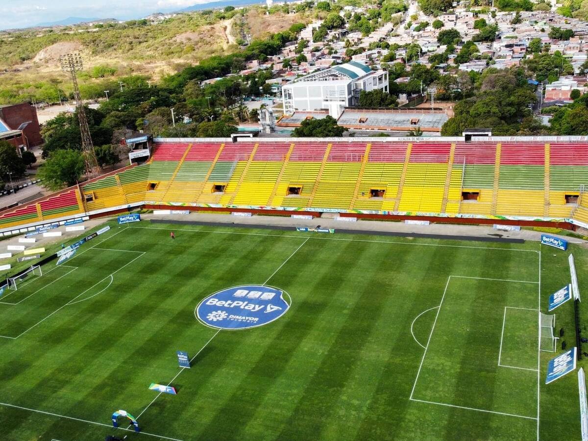 Atlético Huila a jugar a puerta cerrada en el Plazas Alcid