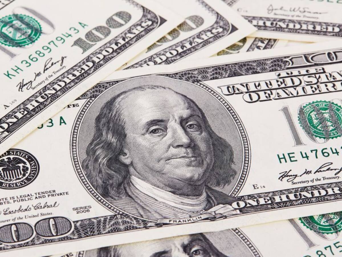 Cierre dólar lunes 11 de abril del 2022