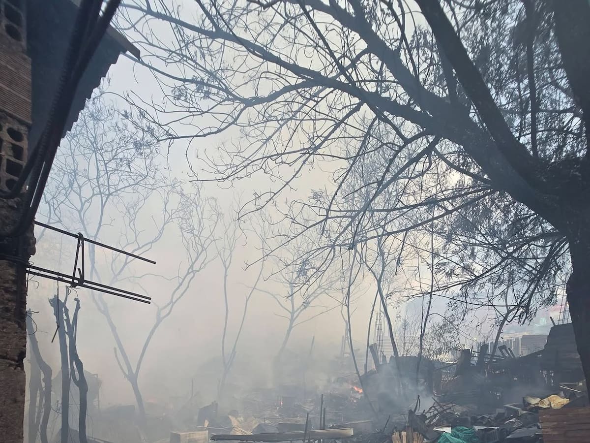 Ocho familias afectadas por incendio en el barrio Las Cumbres de Cúcuta