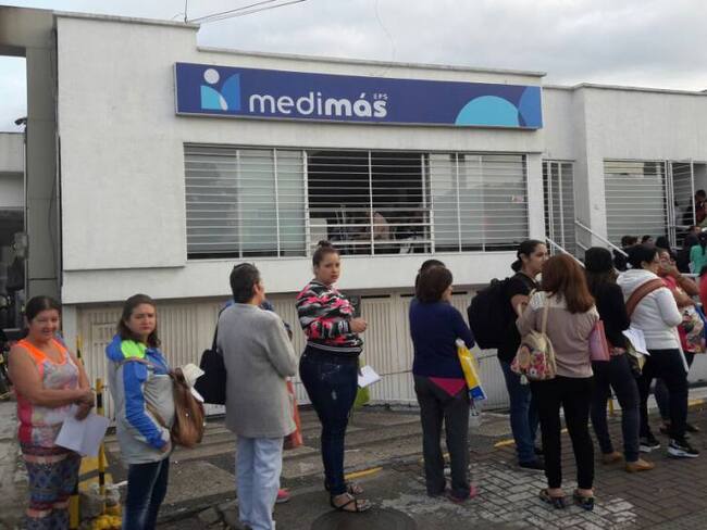 Urge que gobierno intervenga a Medimás: Personera de Pereira