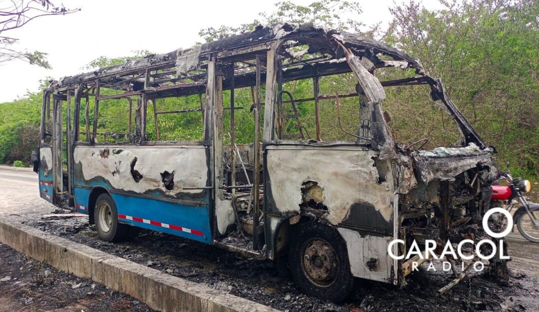 Bus incinerado