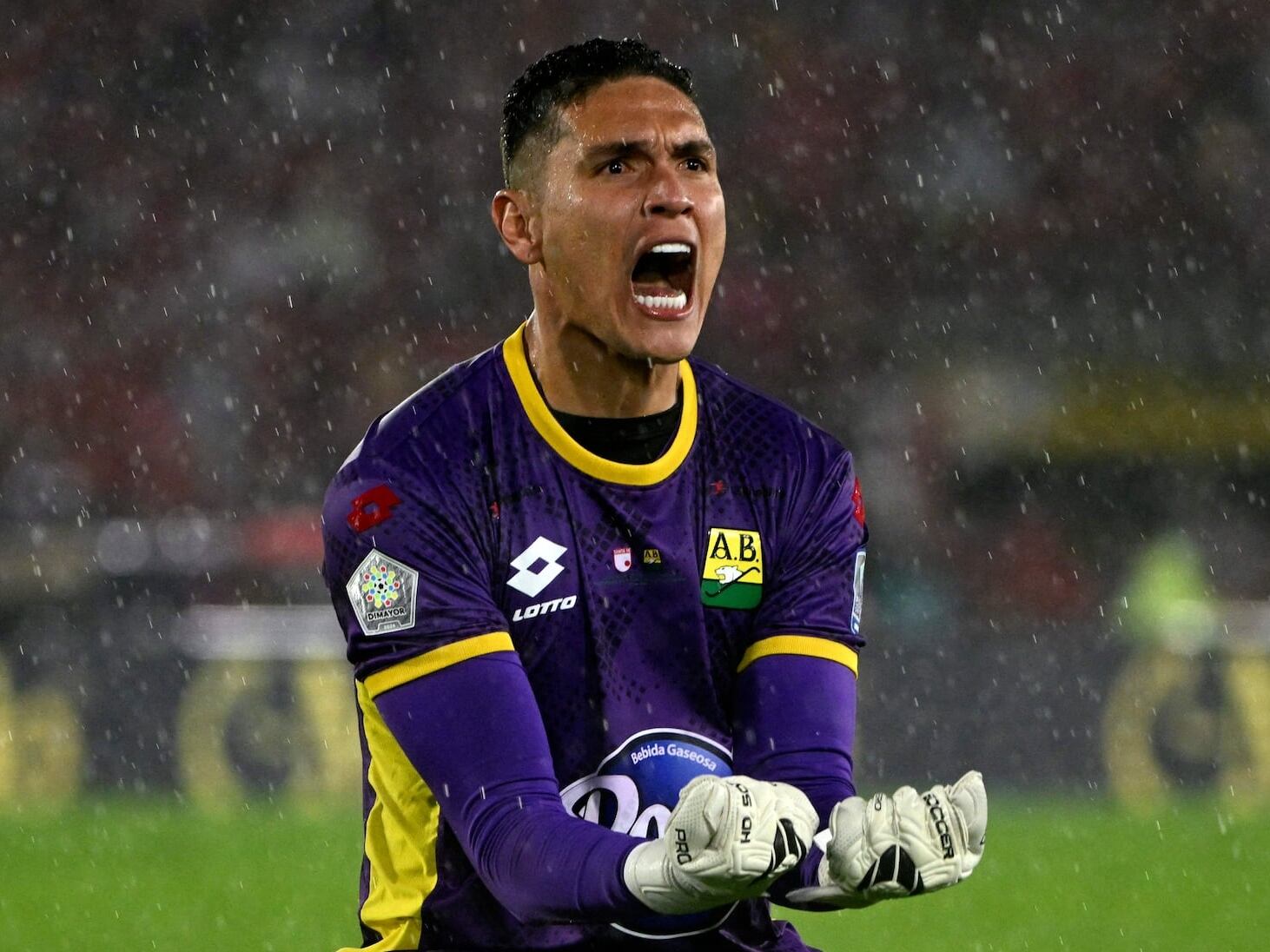 Aldair Quintana, arquero del Atlético Bucaramanga / @BLUSantanderes