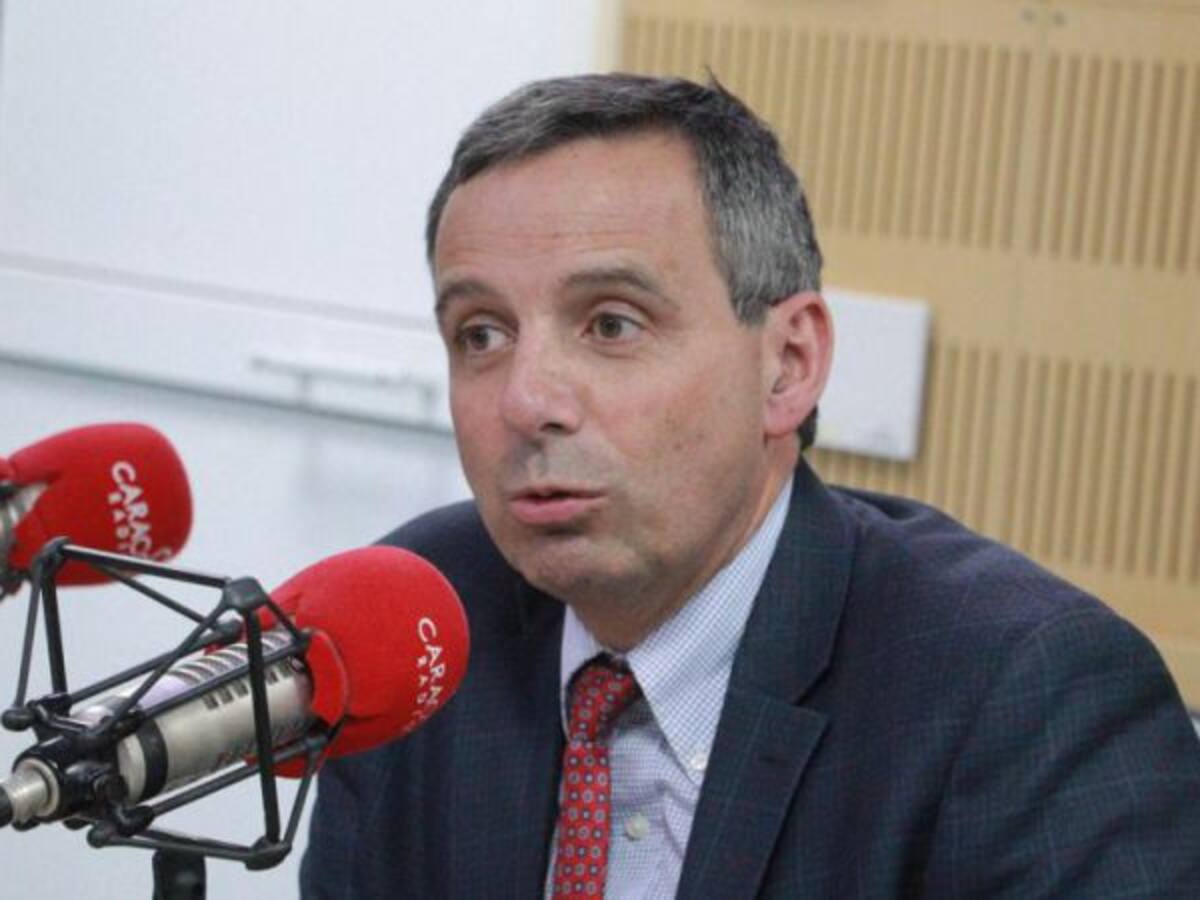 La opinión cree que JEP está empeñada en que Santrich no se vaya: Gómez