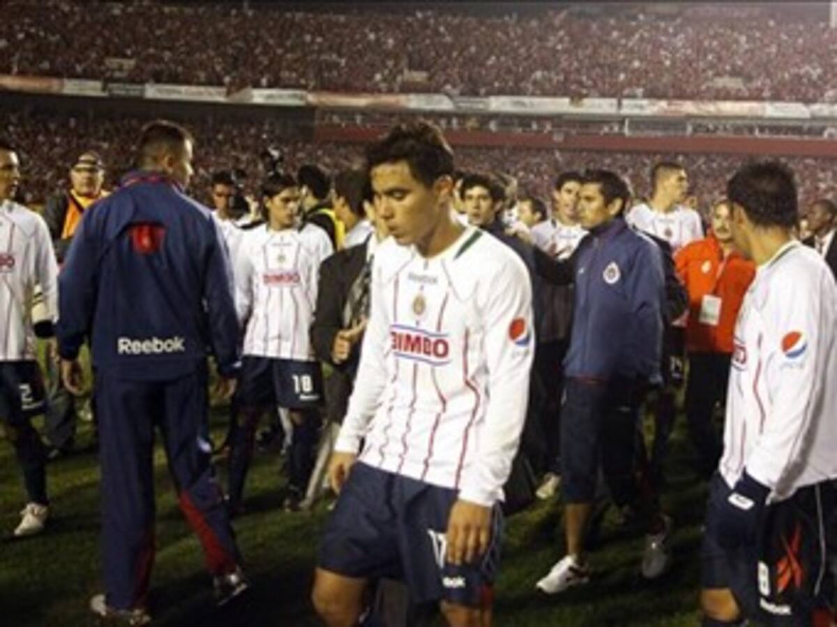 Prensa mexicana celebra subcampeonato de Chivas en la Copa Libertadores