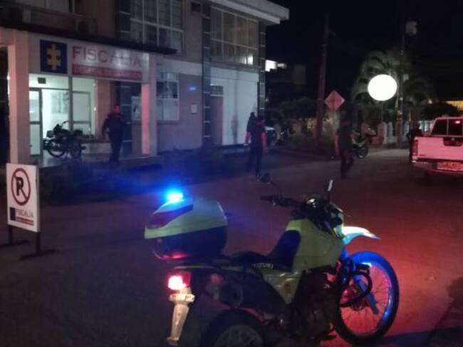 Atacan con explosivos la sede de la Fiscalía en Puerto Asís, Putumayo