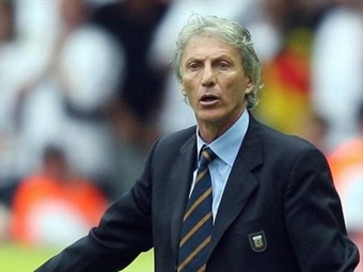 Representante de Pekerman asegura que aún no hay acuerdo con Colfútbol