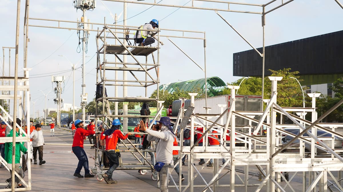 Inicia el pico y placa en la vía 40 para montaje de palcos del Carnaval