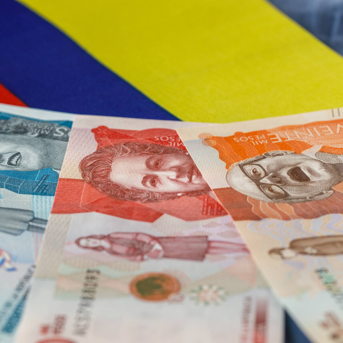 Funcionarios del Congreso también habrían recibido doble pago por falla de MinHacienda