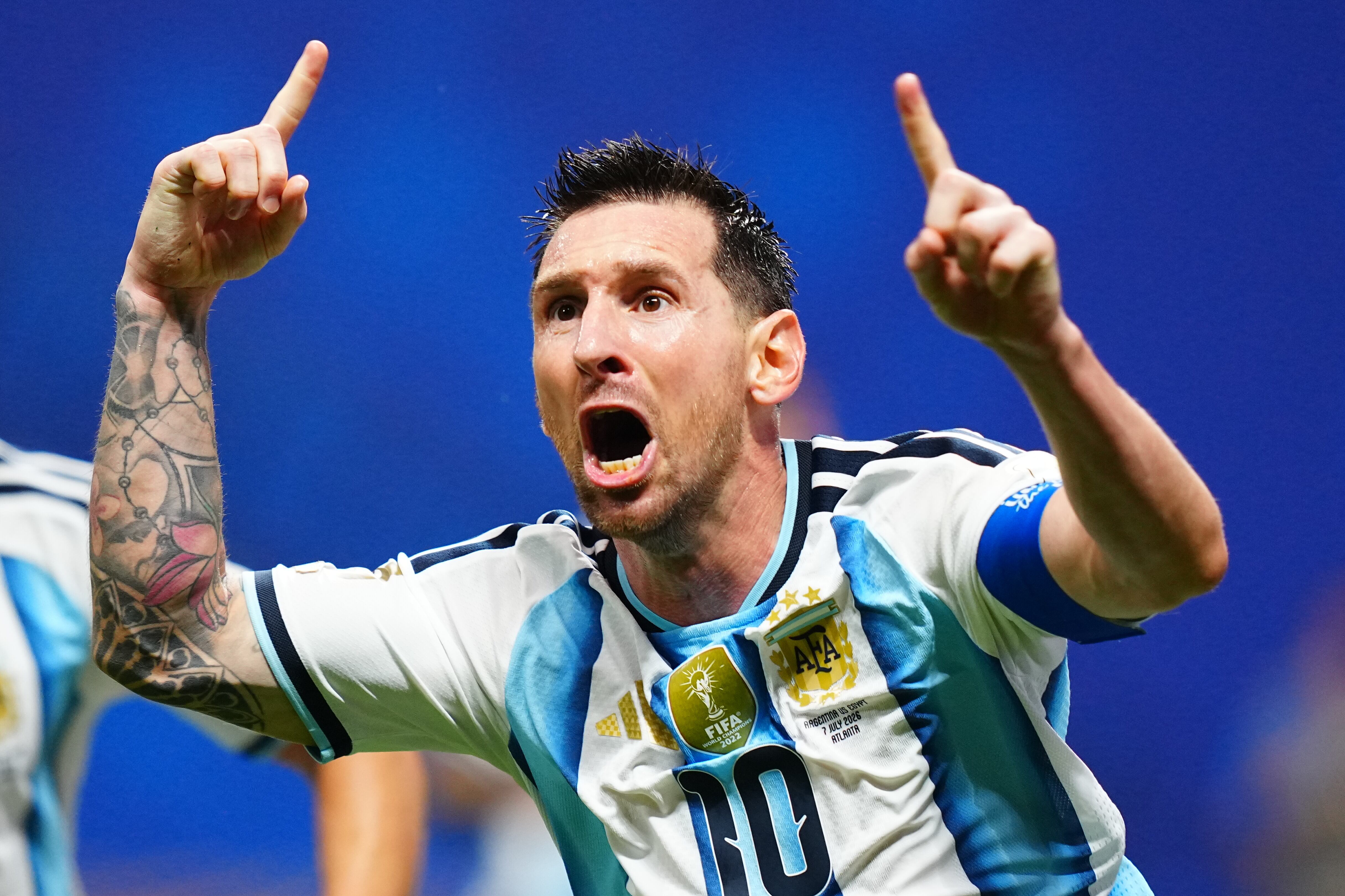 Lionel Messi clasifica a Argentina para los cuartos de final. (Photo by Evrim Aydin/Anadolu via Getty Images)