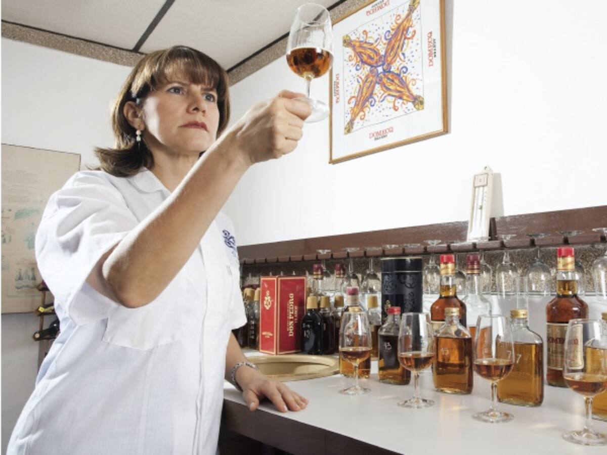 En medio de críticas avanza la ley que sube el precio a licores importados