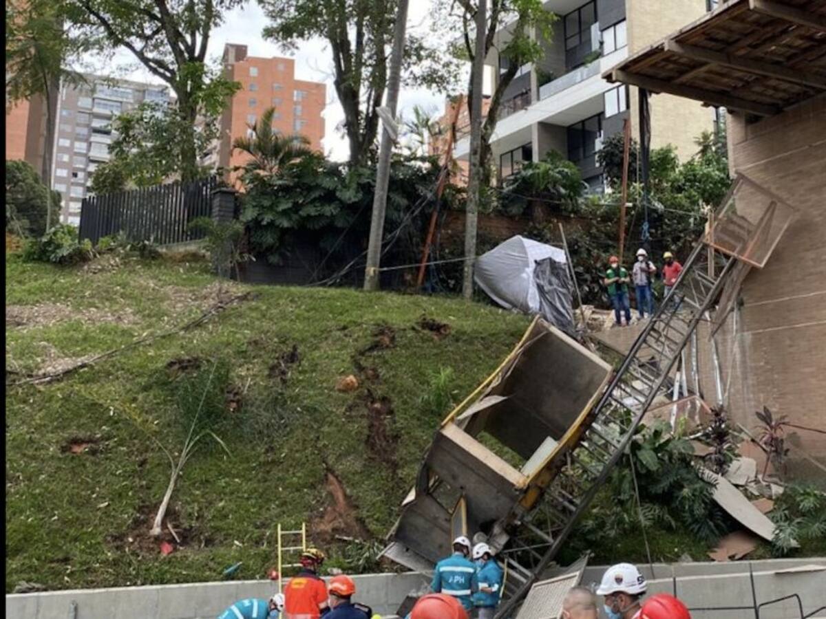 Por el desprendimiento de un ascensor de carga un hombre murió en Medellín