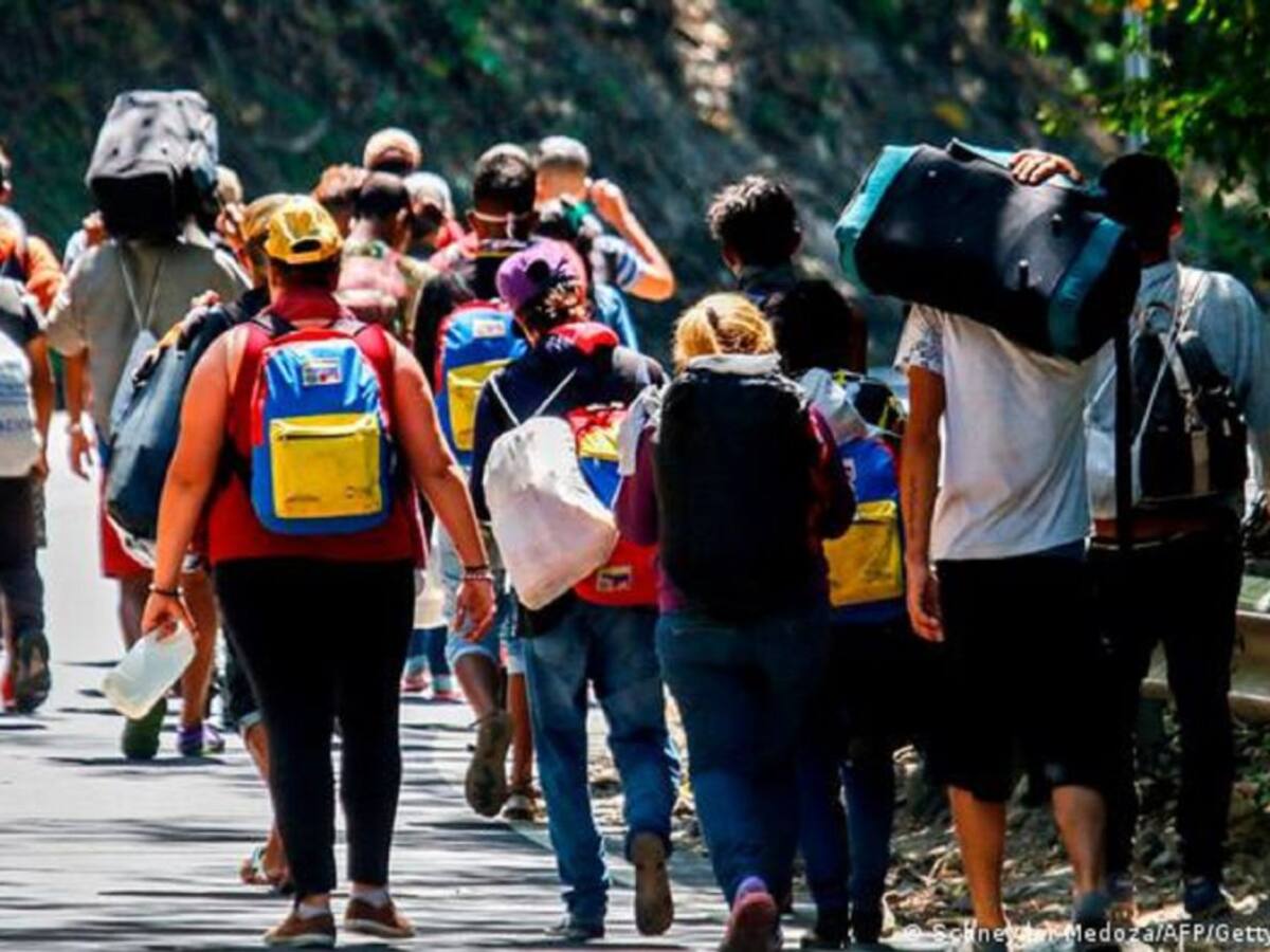 Biden amplía parole de reunificación familiar a colombianos para migrar a EE.UU.