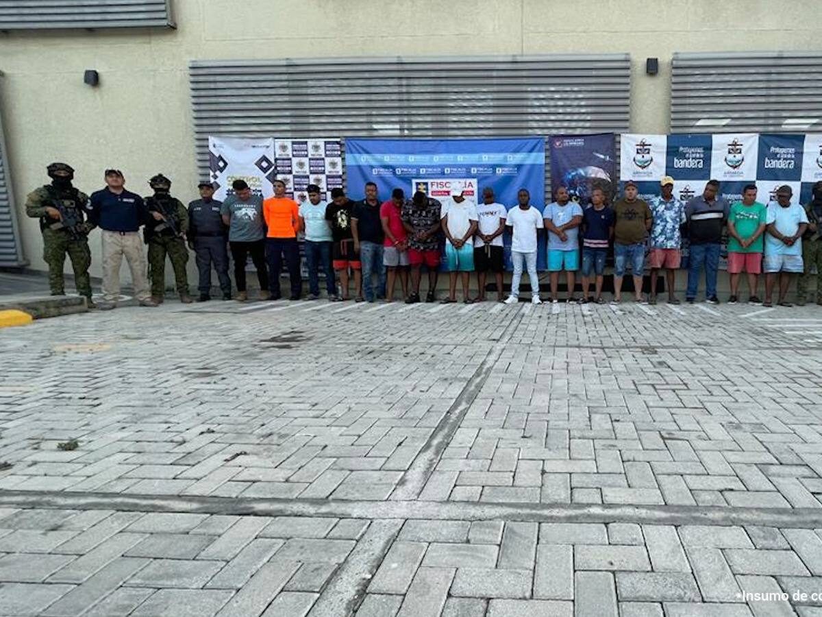 Caen funcionarios de la Armada y Migración Colombia en banda de tráfico de migrantes