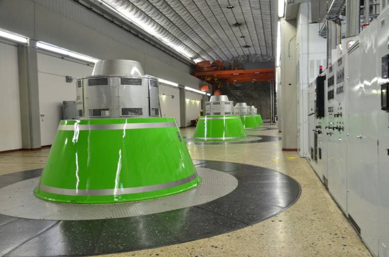 Turbinas de la central hidroeléctrica de Guatapé