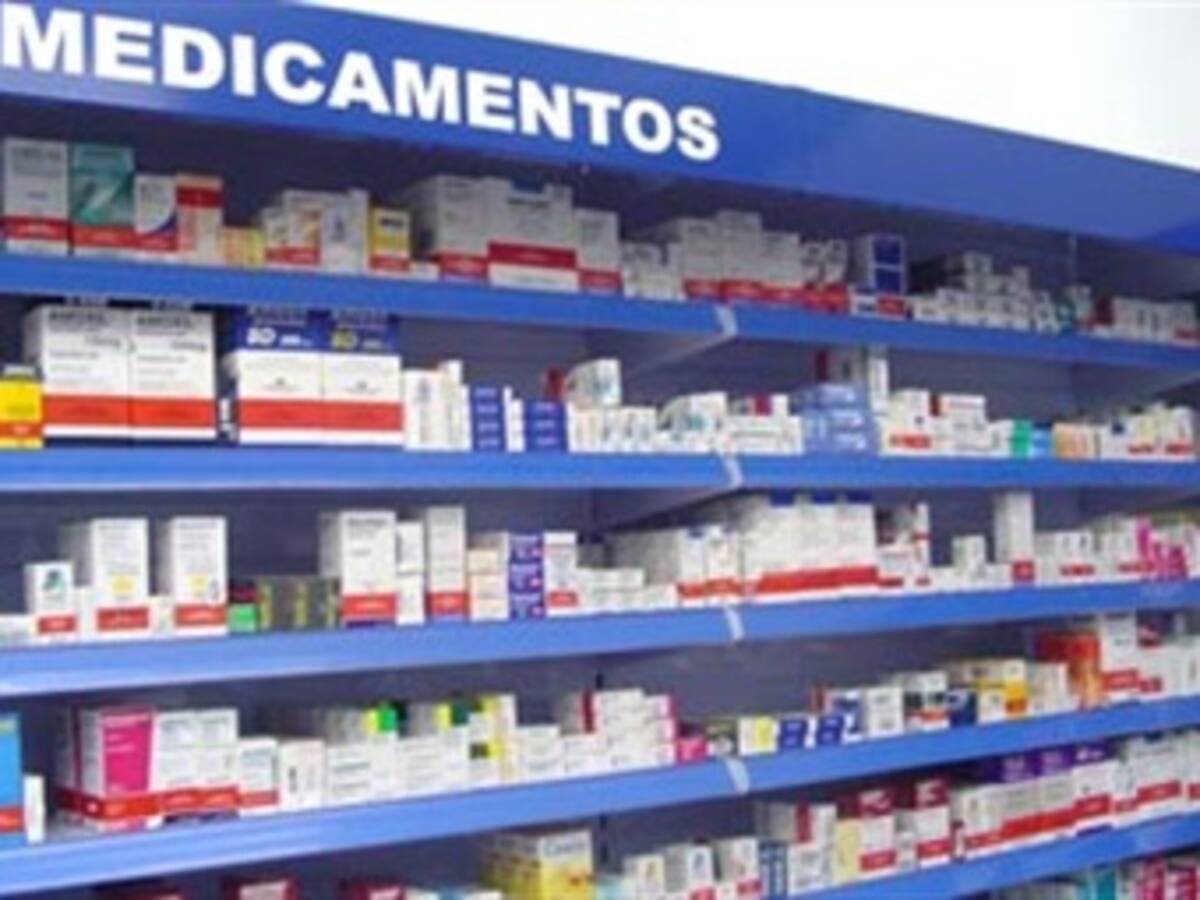 Control del Gobierno debería incluir los medicamentos más costosos: farmacéuticas