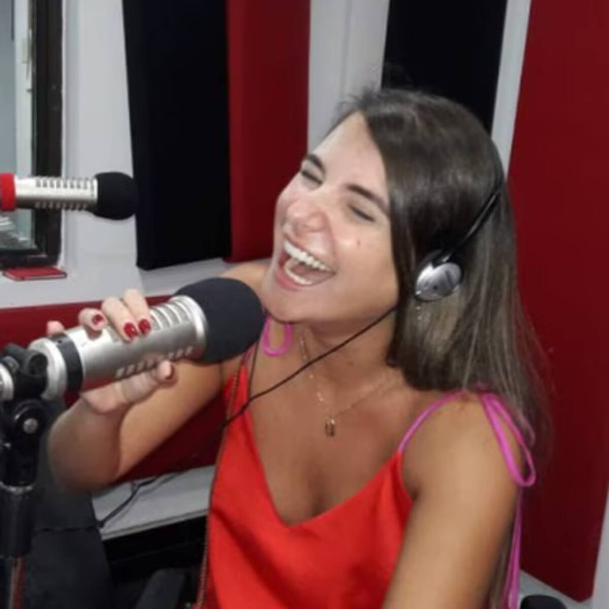 Autoridades buscan a señalados de robar en casa de exreina del Carnaval, Marcela García