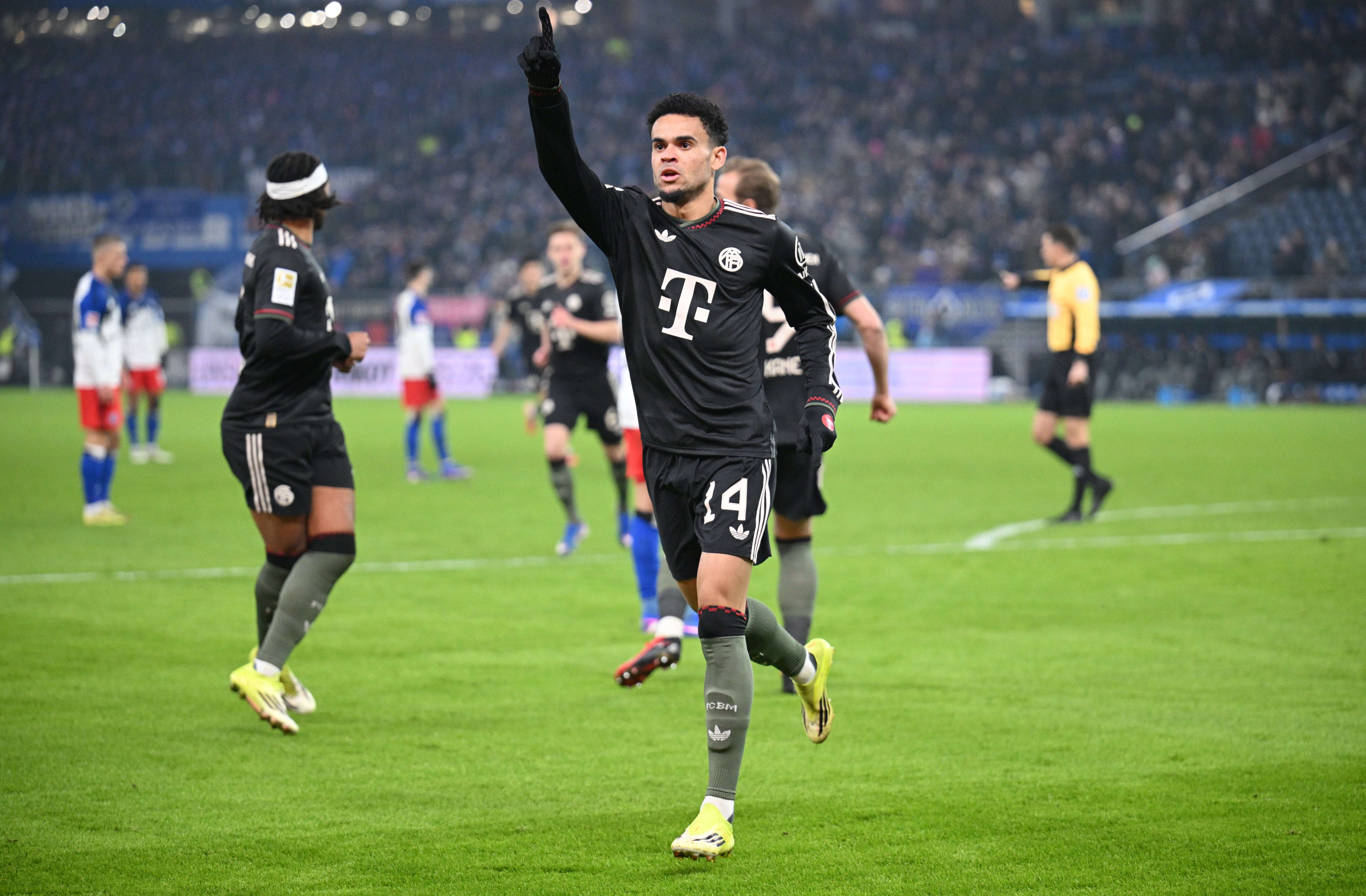 Luis Díaz vuelve al gol HOY en Hamburgo vs Bayern Múnich por la Bundesliga: véalo acá. (Photo by Stuart Franklin/Getty Images)