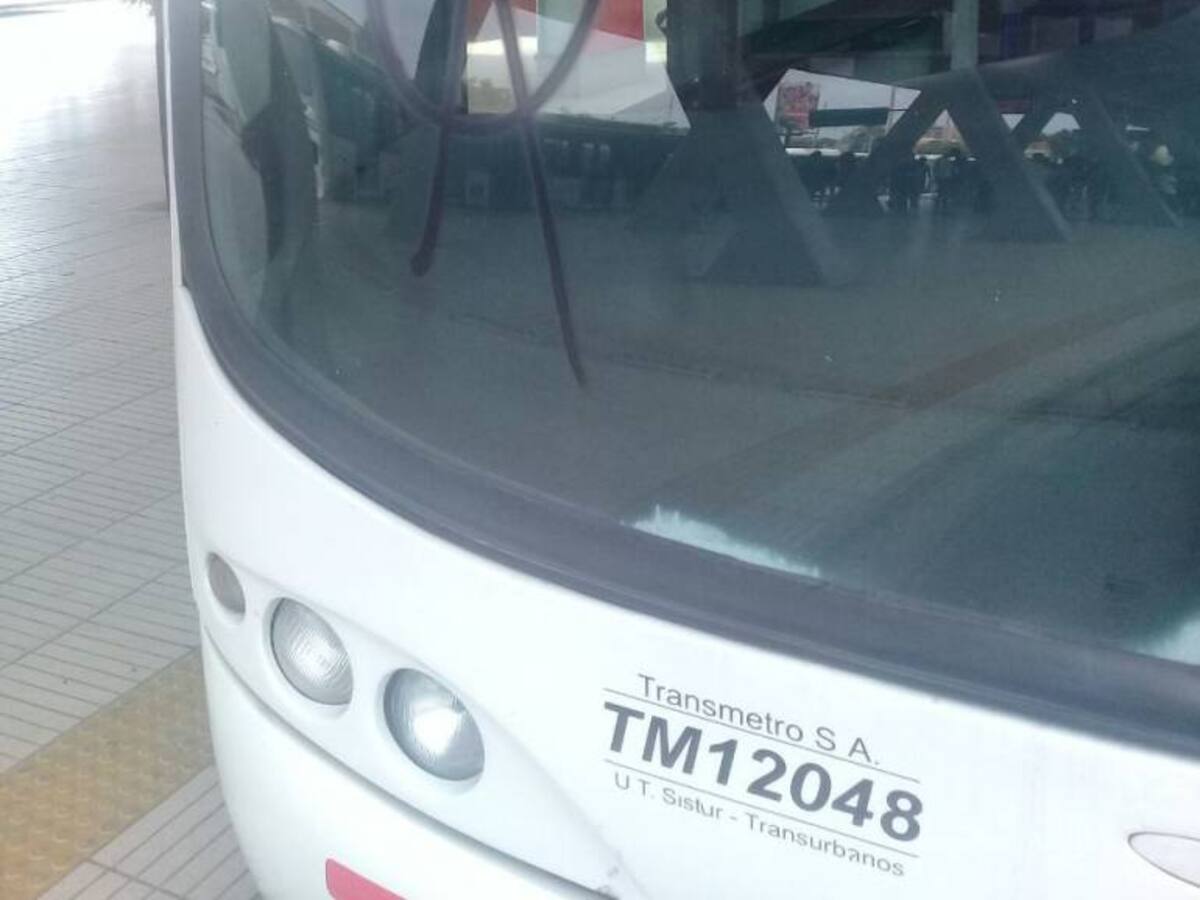 Transmetro rechaza acto de vandalismo en jornada de protesta