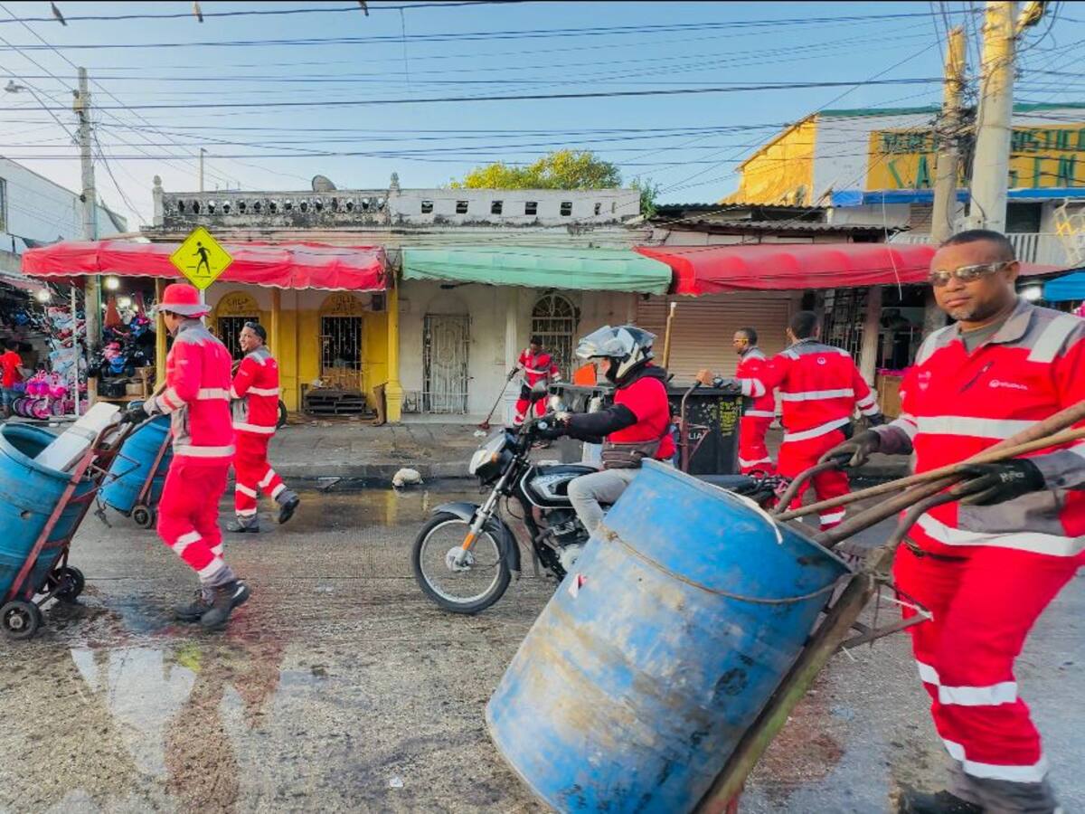 Veolia realizó operativo especial de limpieza tras celebración de Navidad