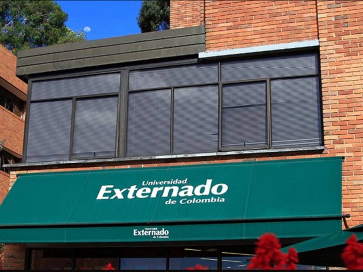 Pulso entre profesores de la U Externado por denuncias ante los medios de comunicación