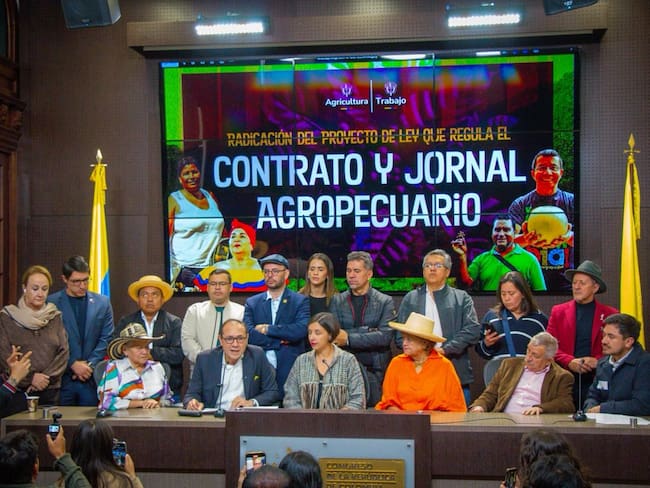Gobierno Nacional anunció Proyecto de Ley que busca regular contratos para trabajadores del campo