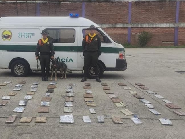 Marihuana incautada en bodega de Itagüí- foto policía Metropolitana