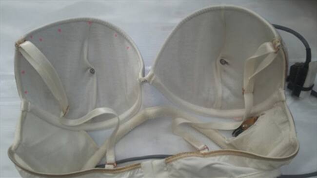 Brasier electrónico para detectar el cáncer de seno. Foto: Cortesía Universidad Nacional Manizales