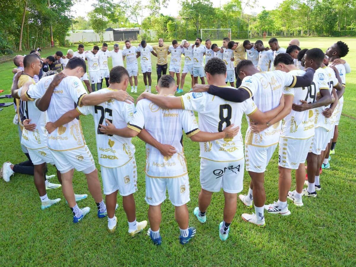 La FIFA castiga a Llaneros y le prohíbe fichar jugadores