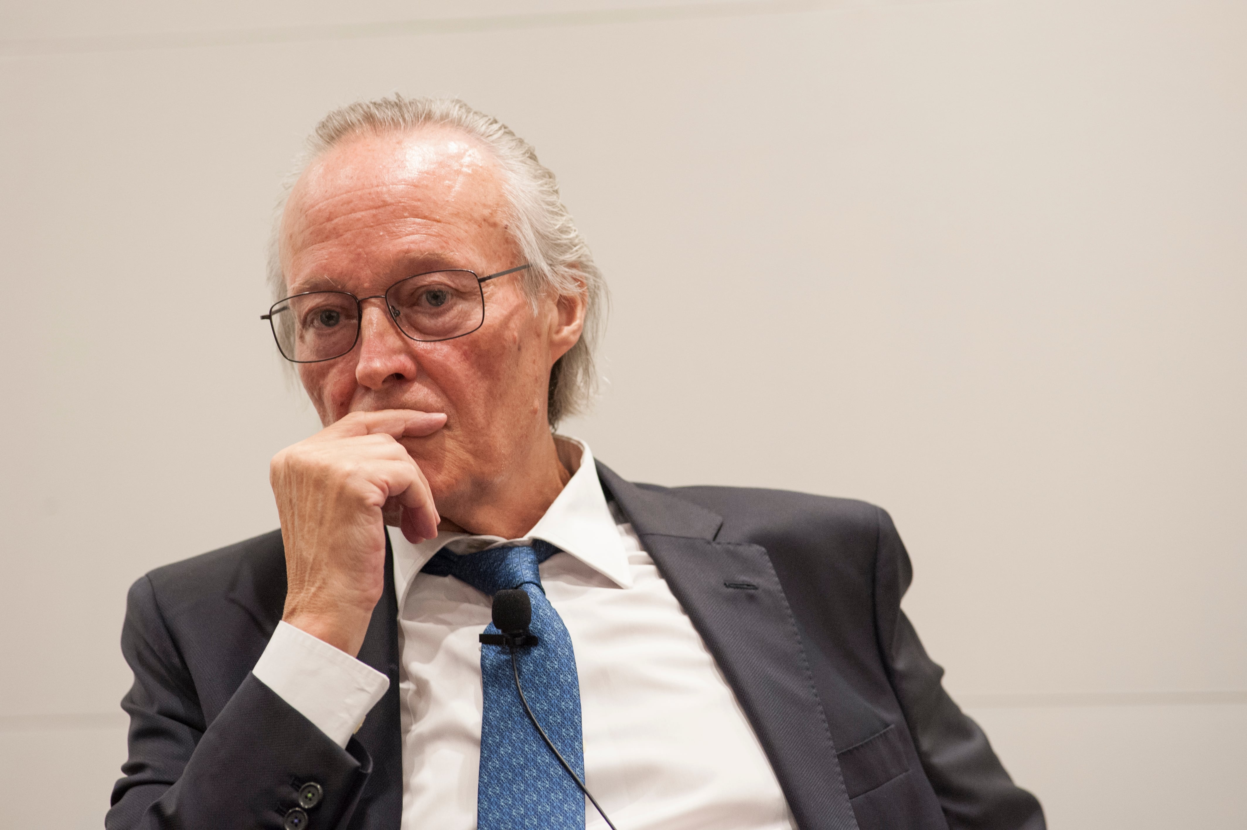 MADRID, SPAIN - SEPTEMBER 06. Spanish conservative politician Josep Pique attends the presentation of the book 'Listen, Catalonia. Listen, Spain' at the Blanquerna bookshop on September 6, 2017 in Madrid, Spain. (Photo by Quim Llenas/Getty Images)