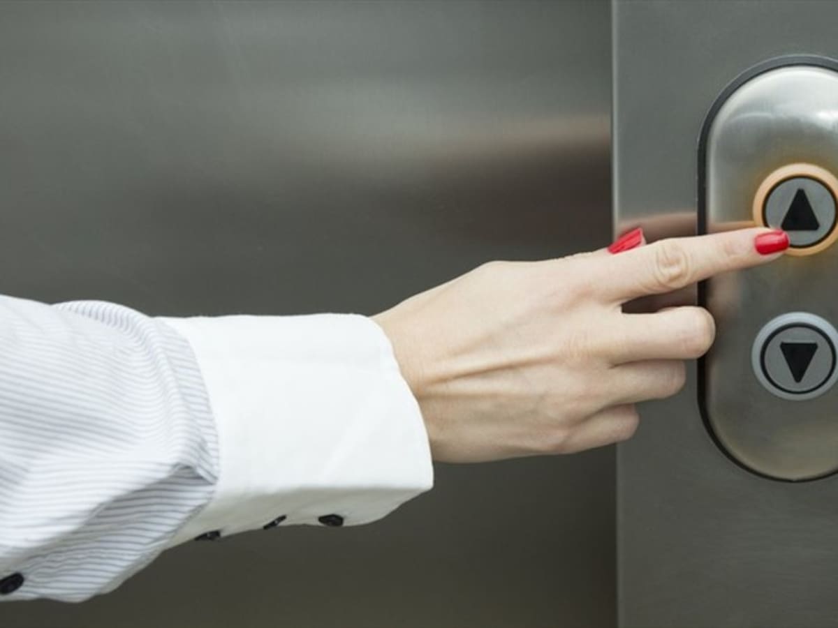Los dueños de un primer piso, ¿deben pagar mantenimiento de ascensor? Hay excepción en PH
