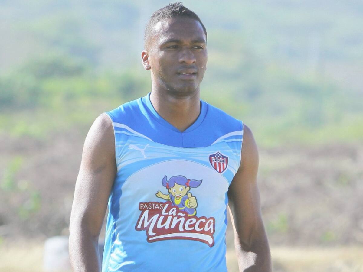 "Nos sigue faltando jerarquía pero Junior tiene buen proceso": Iván Vélez