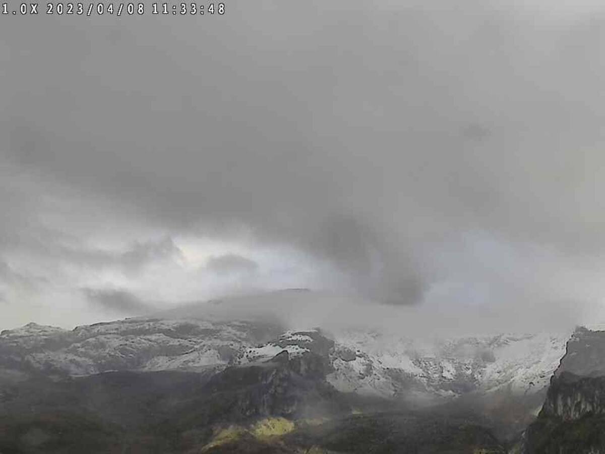 Bajan los sismos, pero sube la temperatura cerca al cráter Arenas, según informe del SGC