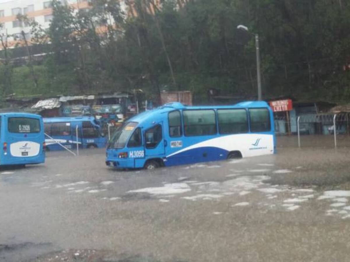 Lluvias generan emergencias en Manizales