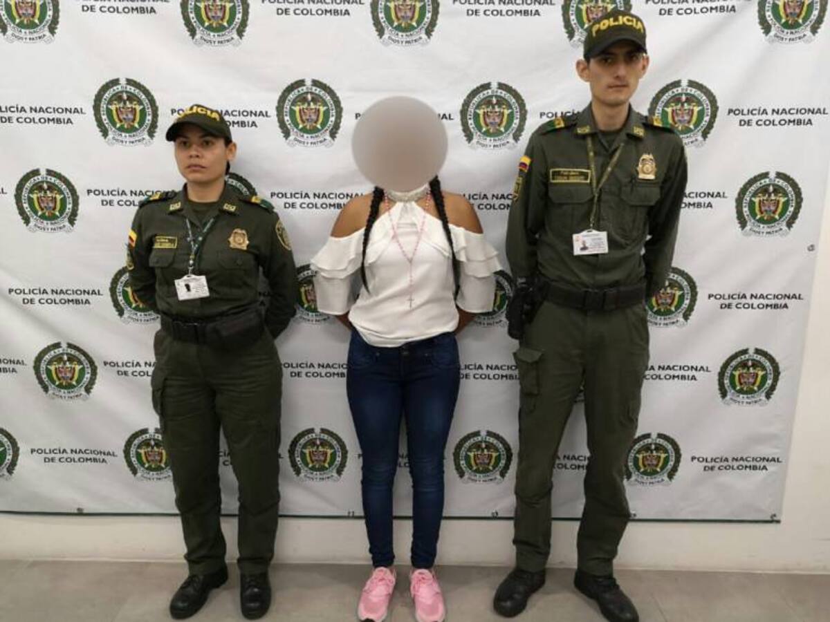 Capturan a modelo que pretendía salir con droga desde el aeropuerto de Cali